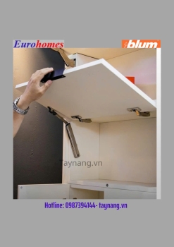 Tay nâng AVENTOS HK-XS nhấn mở TIP-ON 20K1500T